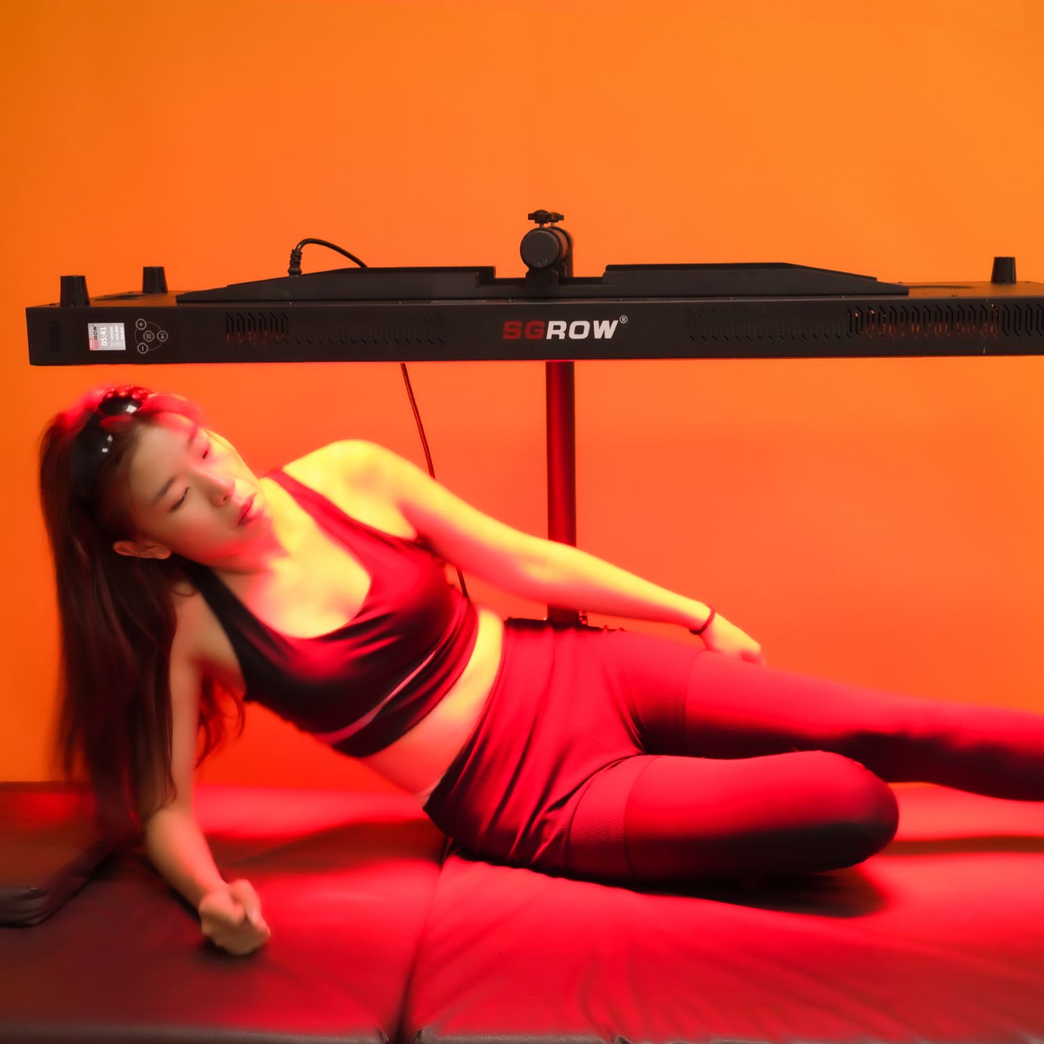 جهاز علاج بالضوء الأحمر والأشع - مراجعة Led Light Therapy Bed Full Body وسعره