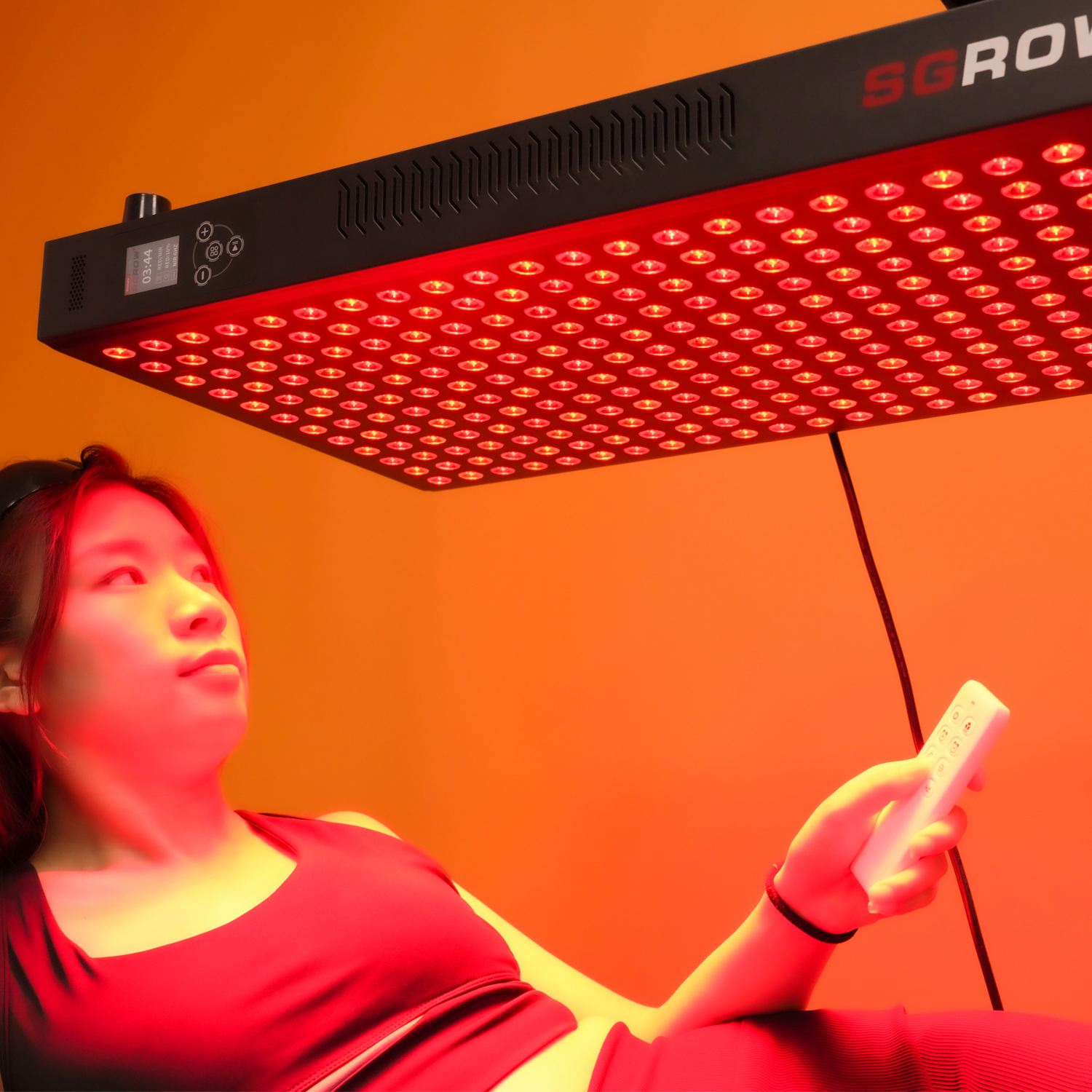 جهاز علاج بالضوء الأحمر والأشع - مراجعة Led Light Therapy Bed Full Body وسعره